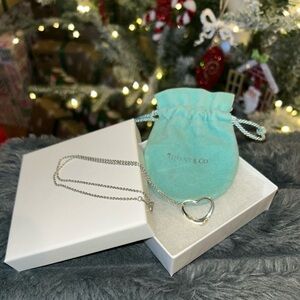 🩵Tiffany & Co. Silver Open Heart Necklace🩵